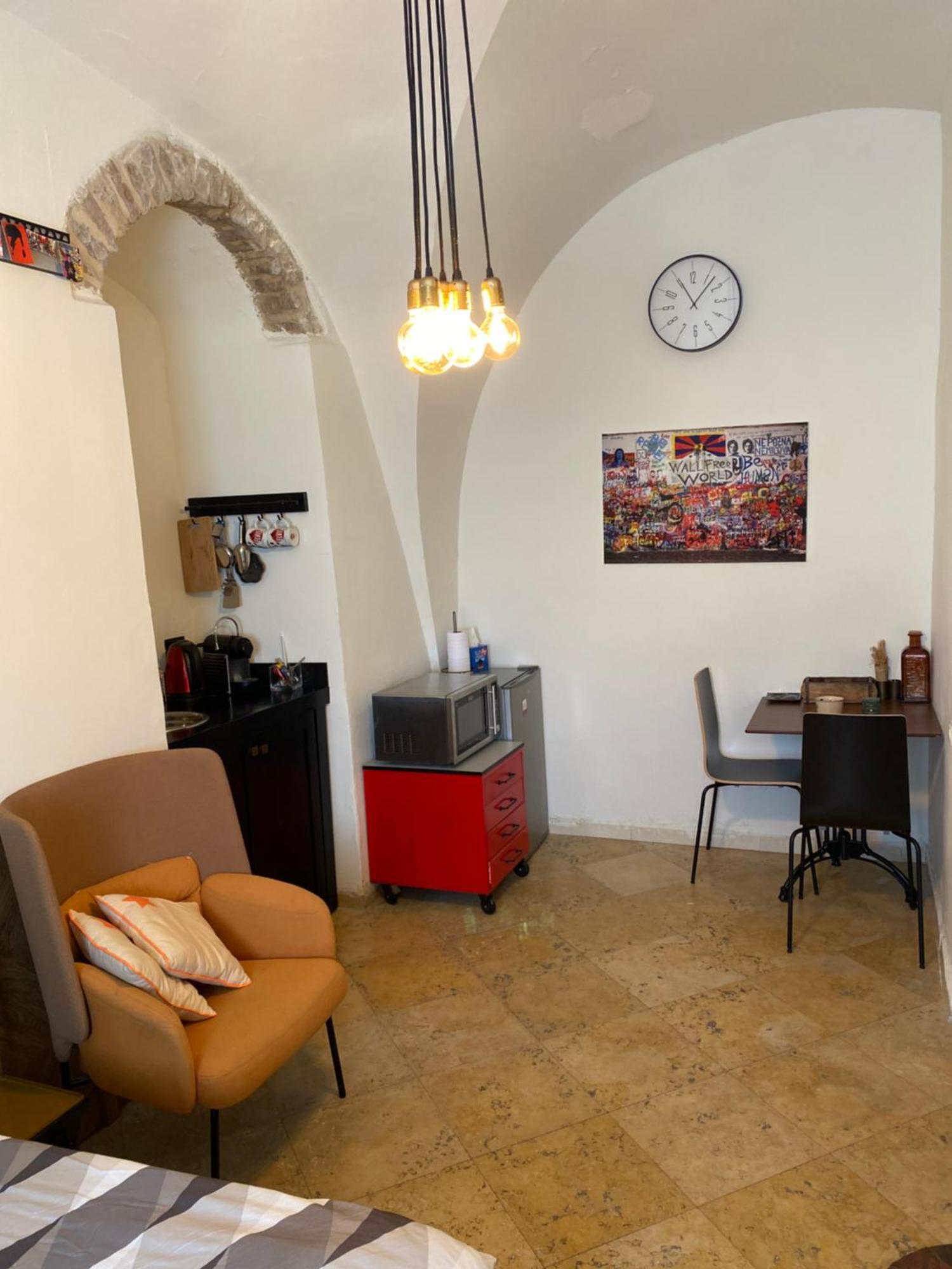 La Guta Studio Suite The Milano Suite Jerusalem Exterior photo
